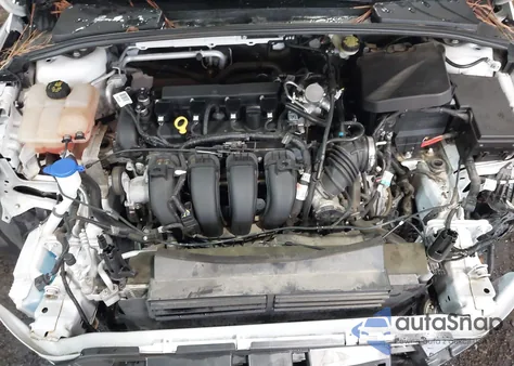 2016 Ford Focus Se z USA, uszkodzony, nr VIN 1FADP3F23GL341043